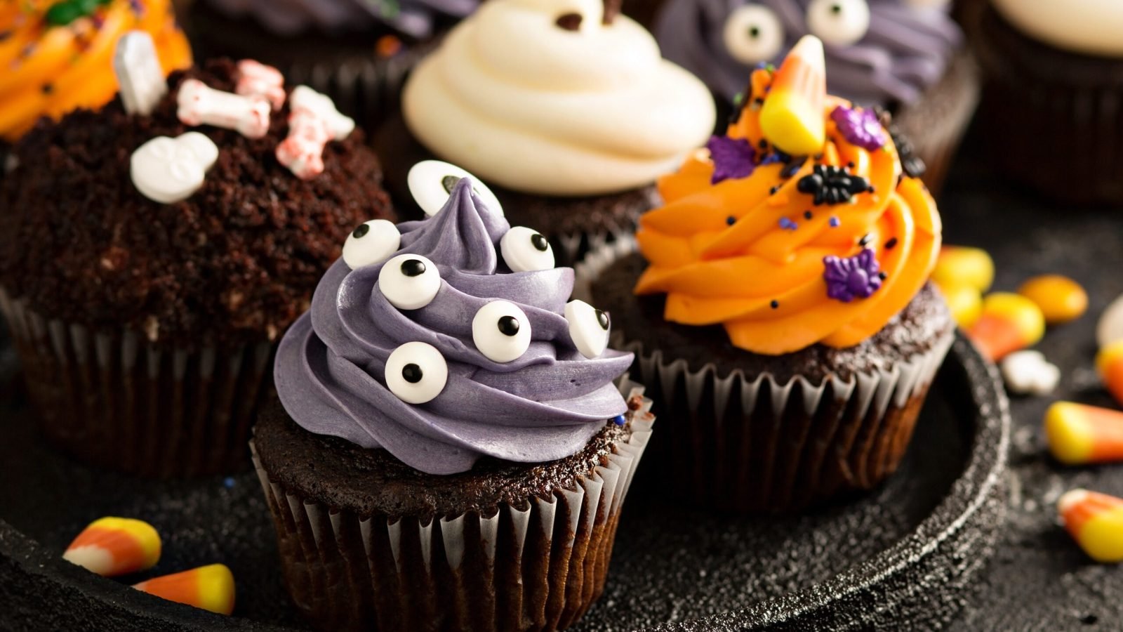 Halloween cupcakes shape sprinkles press candy